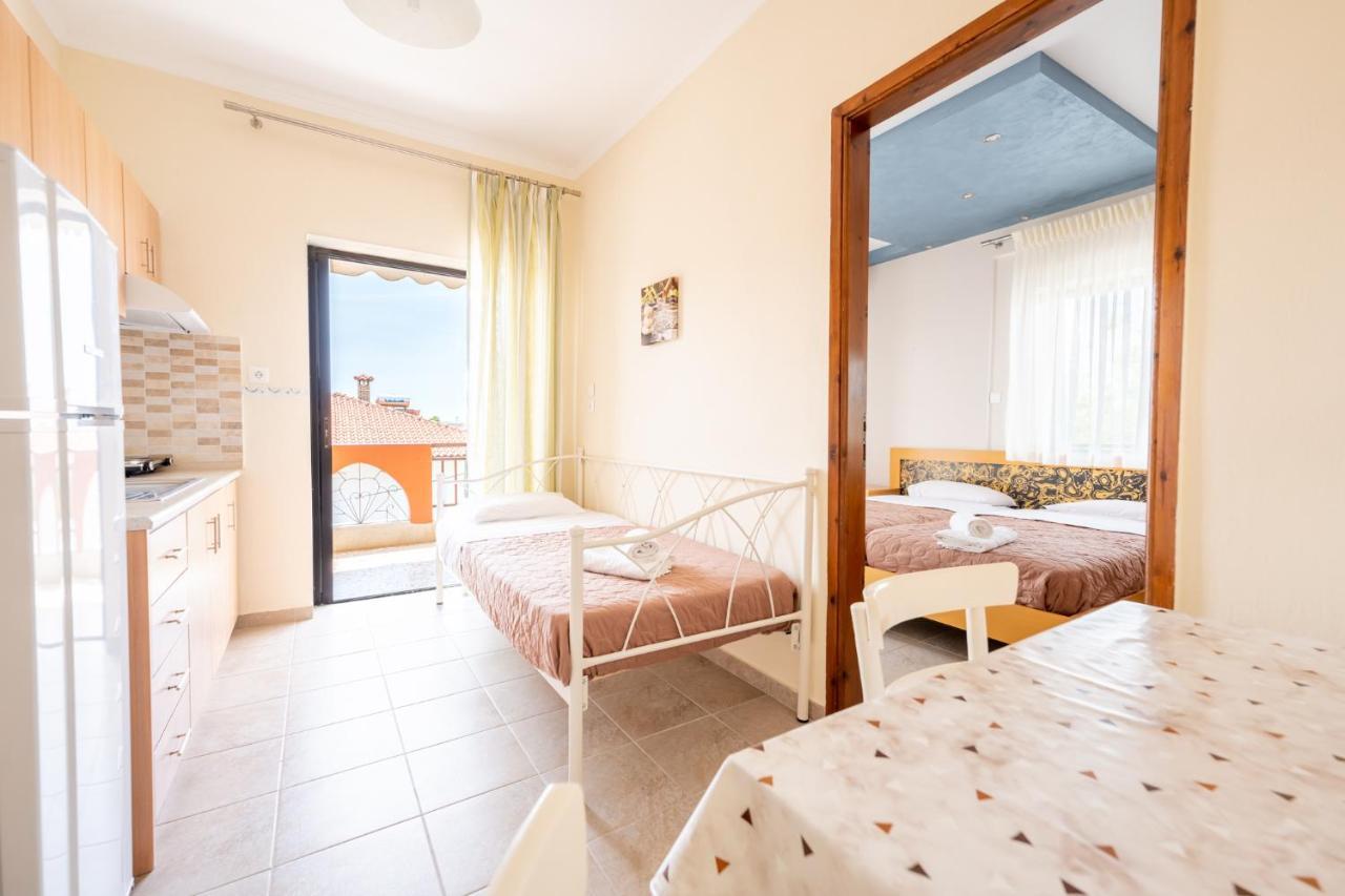 Milonas House Apartments Паралия-Дионисиу Экстерьер фото