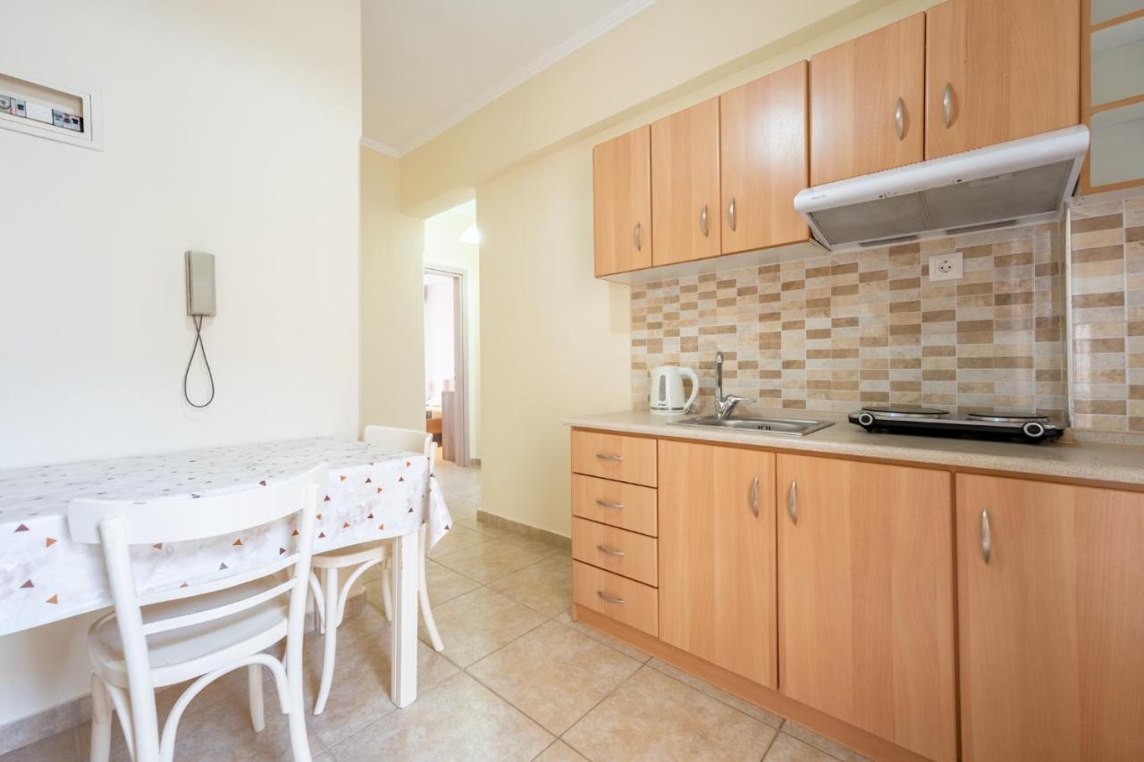 Milonas House Apartments Паралия-Дионисиу Экстерьер фото