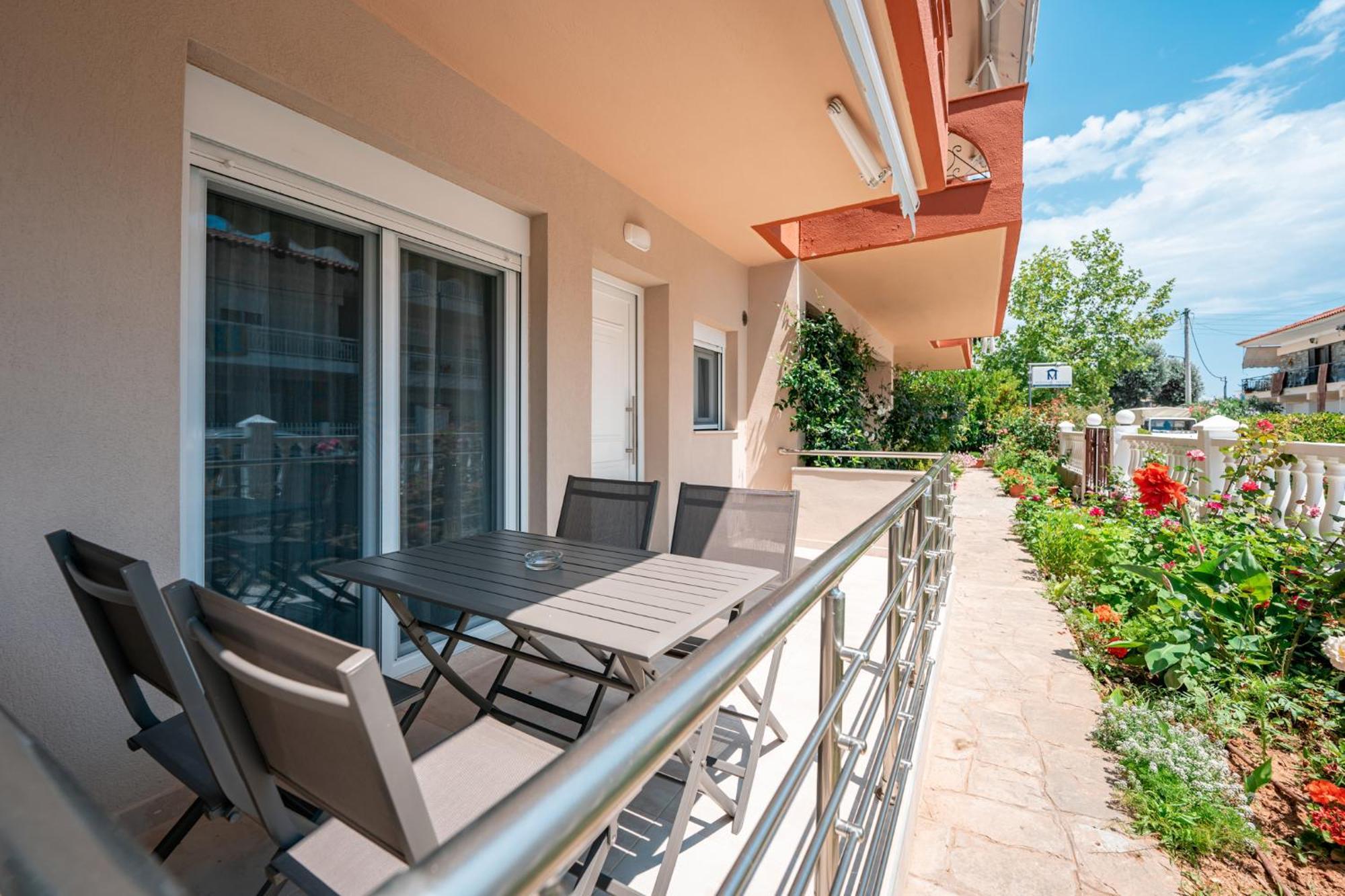 Milonas House Apartments Паралия-Дионисиу Экстерьер фото